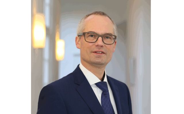 Augenarzt Dr. Boris Breuer