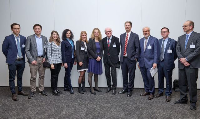 Gruppenbild mit Referenten des Krieglstein-Ehrensymposiums