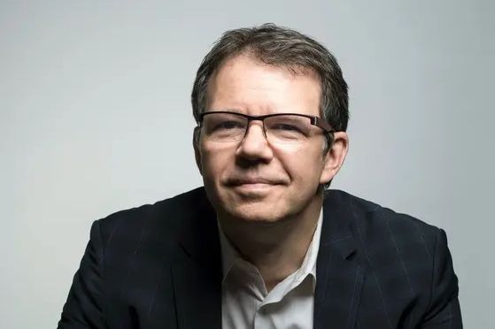 Der mit 50.000 Euro dotierte Meyenburg-Preis 2023/24 geht an Michel Sadelain von der Columbia University, New York. Der Arzt und Immunologe gilt als einer der Väter der CAR-T-Zell-Therapie. Preis wurde am 2. April, bei einem Festsymposium im Deutschen Krebsforschungszentrum (DKFZ) verliehen.