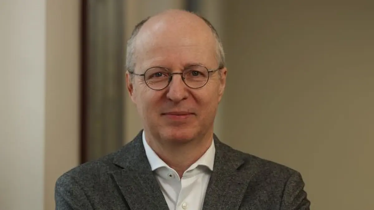 Der Ludwigshafener Chefarzt Prof. Markus Müller glaubt an gemeinsame ambulante Eingriffe von Kliniken, Belegärzten und niedergelassenen Urologen. (Foto: Seidel)