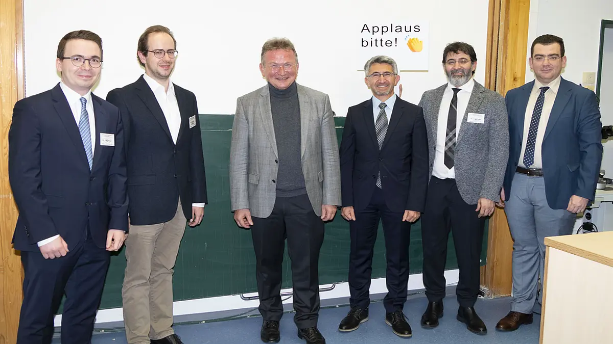 Prof. B. Seitz mit Team der Ärzte der Universitäts-Augenklinik des Saarlandes